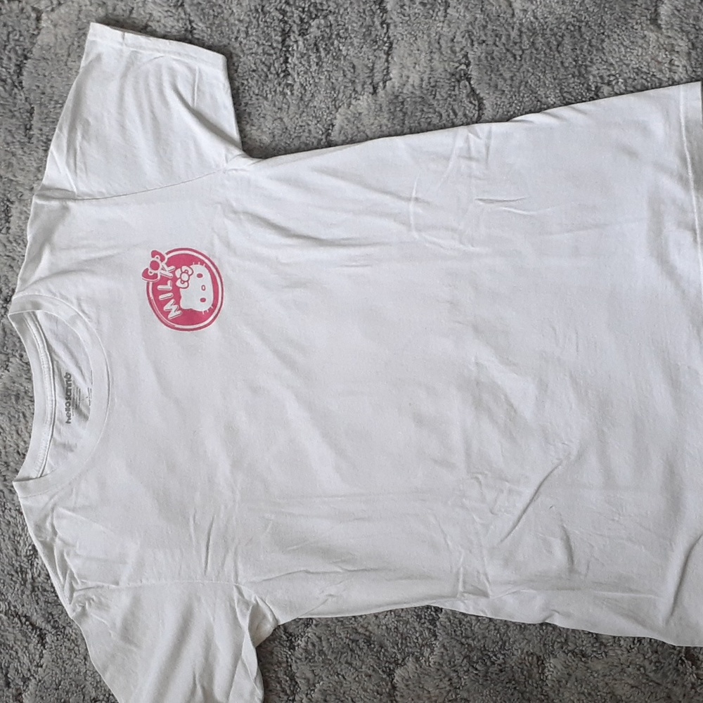 Hello Kitty Strawberry milk tee EUC Size L